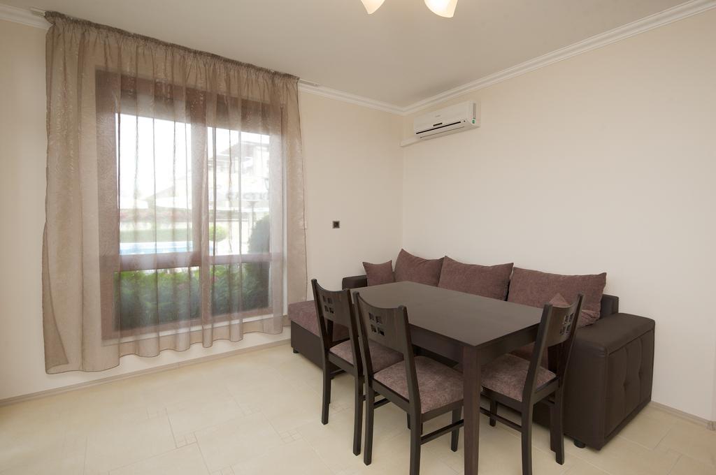 Mars Apartments In Tryavna Beach Complex Szveti Vlasz Szoba fotó