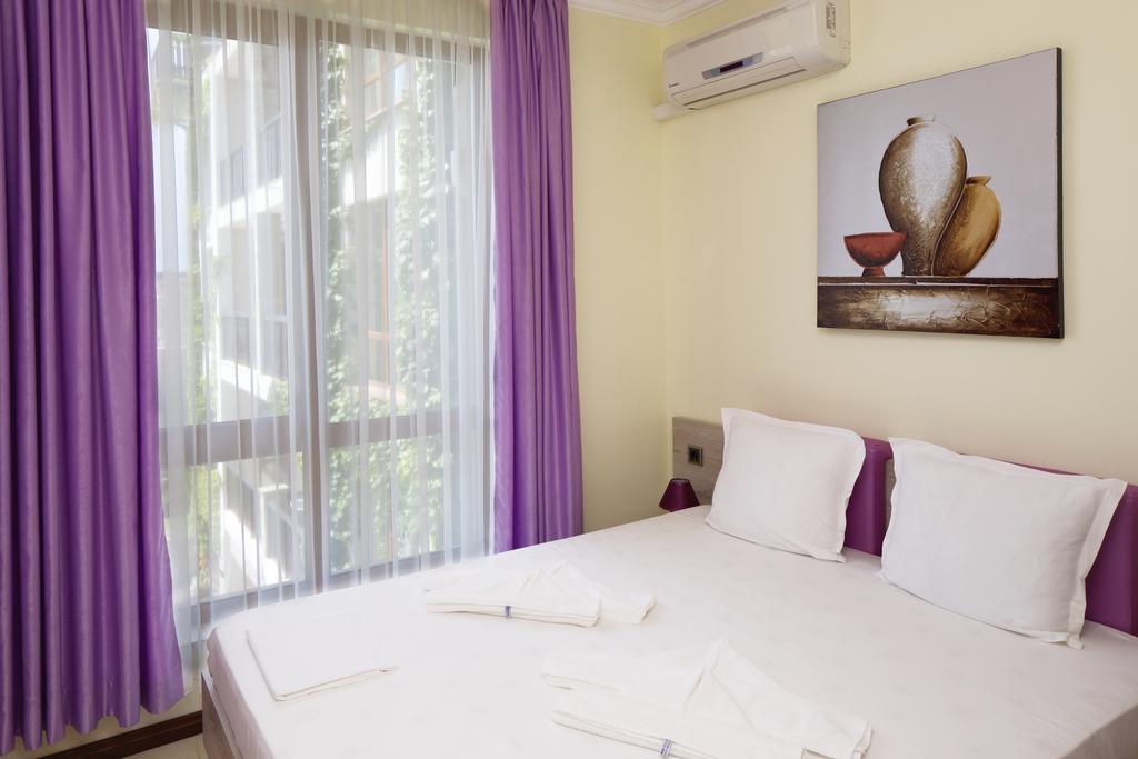 Mars Apartments In Tryavna Beach Complex Szveti Vlasz Kültér fotó