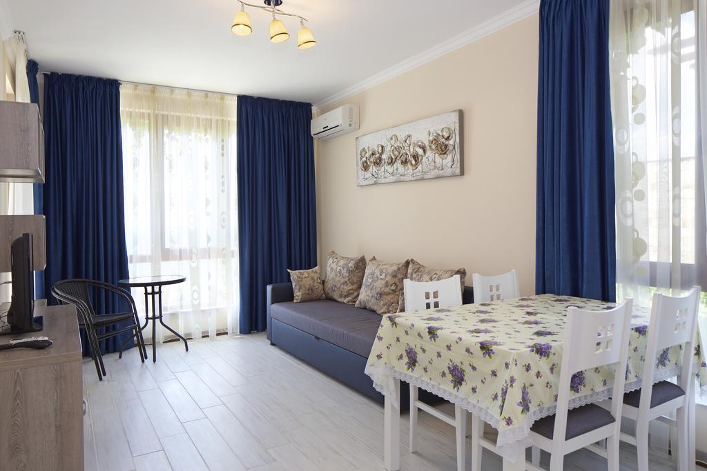 Mars Apartments In Tryavna Beach Complex Szveti Vlasz Kültér fotó